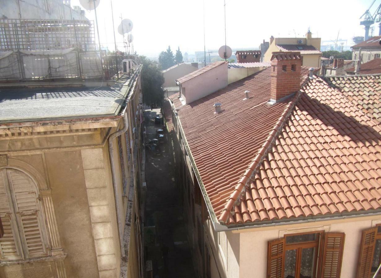 Apartamento Centar Old Town, With Free Private Parking Pula Exterior foto